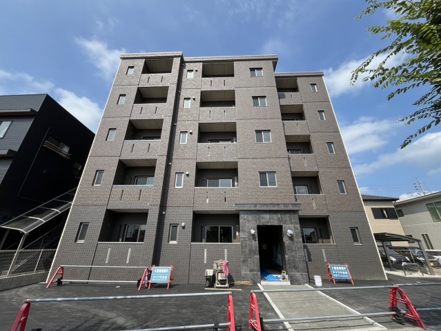 【Gravity Fujieda　ekinandoriの建物外観】