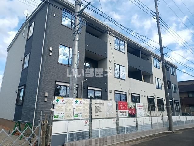 千葉市緑区誉田町のアパートの建物外観