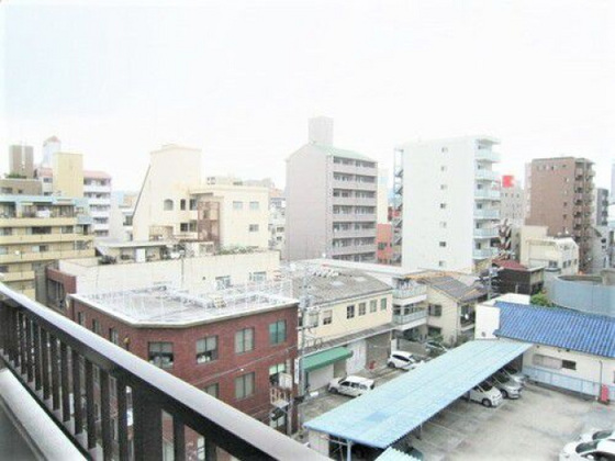 【広島市中区西十日市町のマンションの眺望】