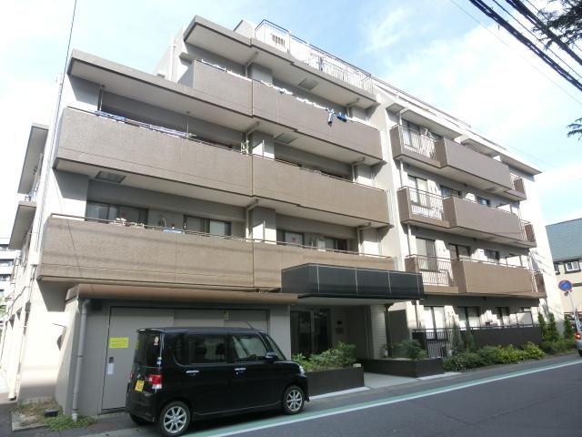 【松戸市大金平のマンションの建物外観】