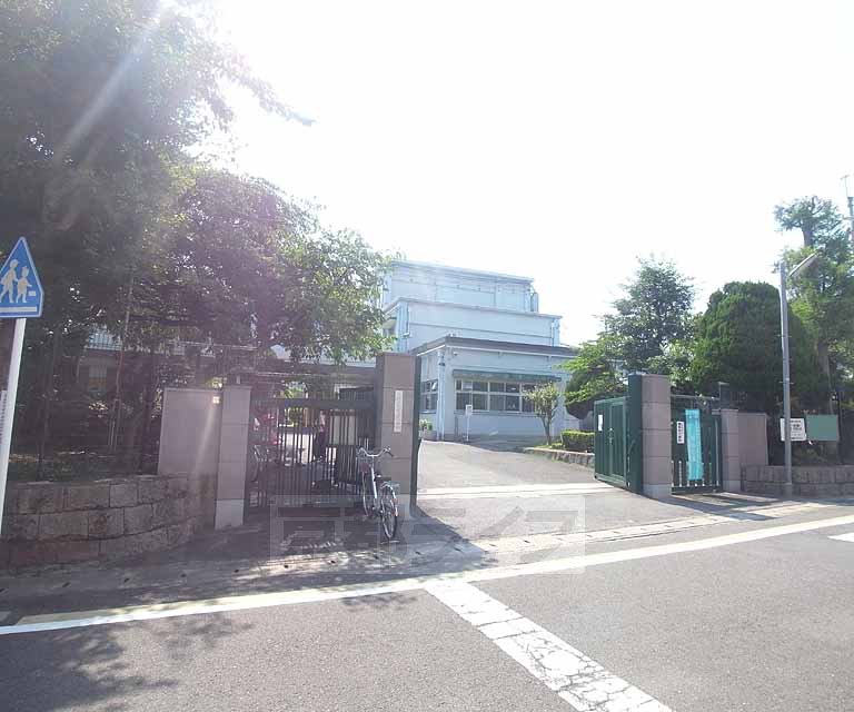 【Ｐｒｉｖａｔｅ　Ｒｅｓｉｄｅｎｃｅ　山科御陵の小学校】