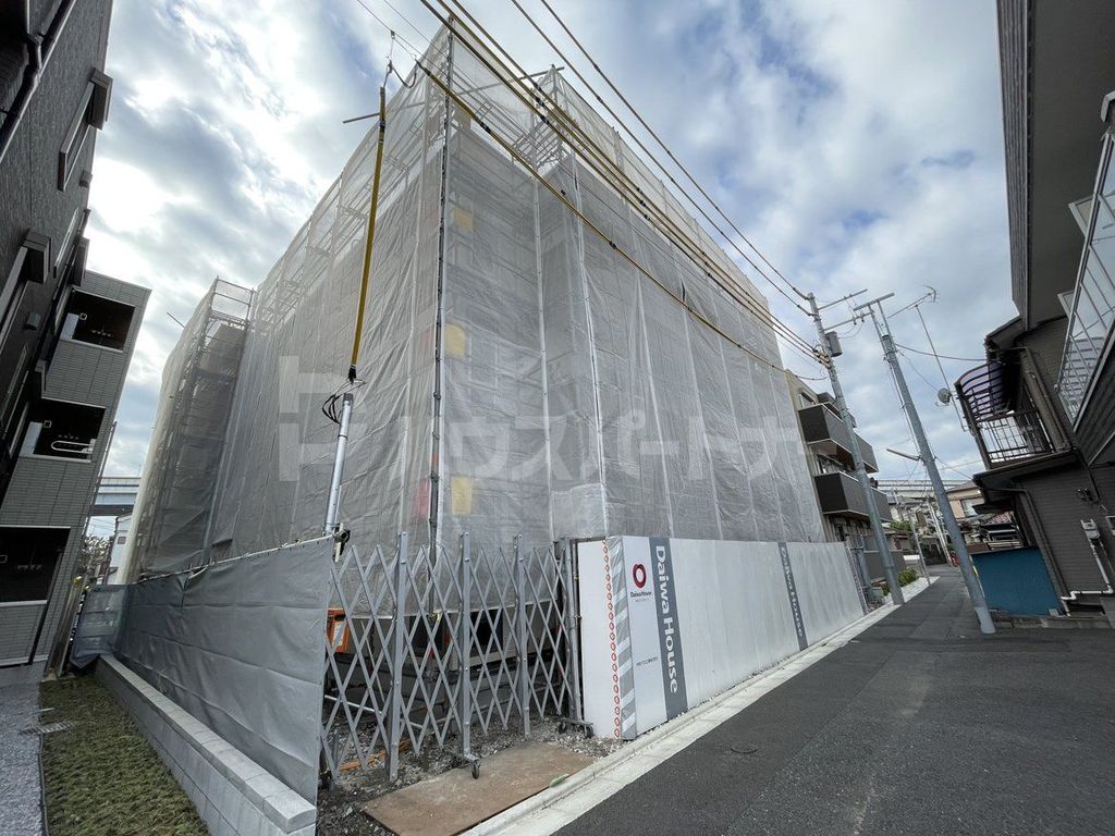 葛飾区東四つ木のアパートの建物外観