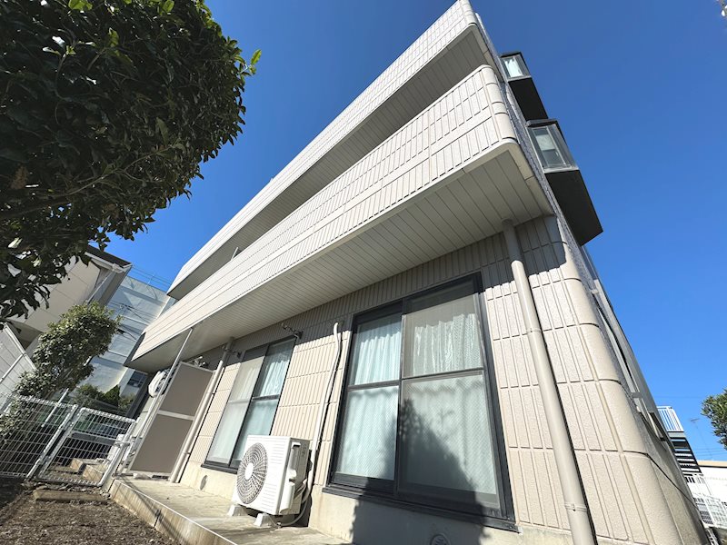 建物外観　蕨駅徒歩12分（960ｍ）