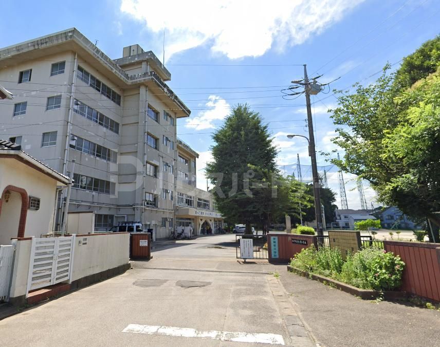 小学校　松戸市立金ケ作小学校（小学校）まで660m