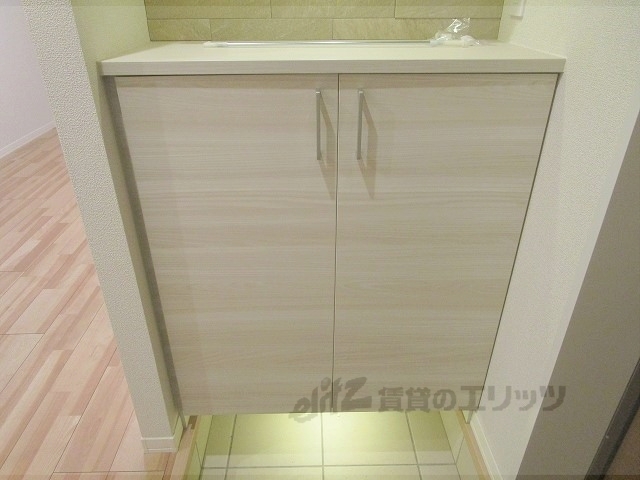 収納　下部収納