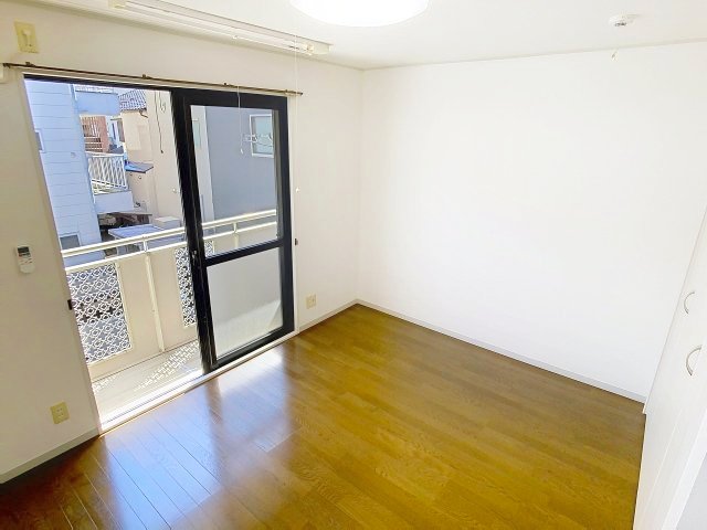 居室・リビング　2025年10月撮影