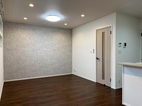 居室・リビング　室内