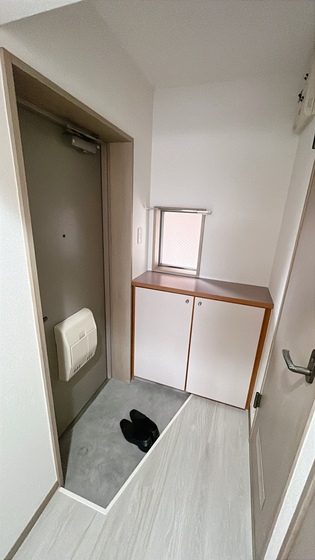 玄関　他号室のお写真です