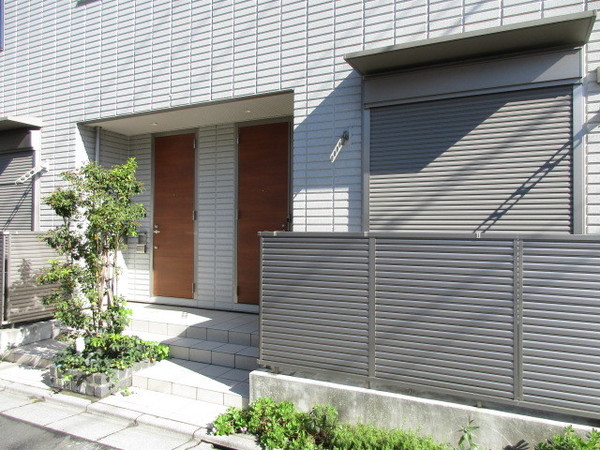 エントランス　建物入口