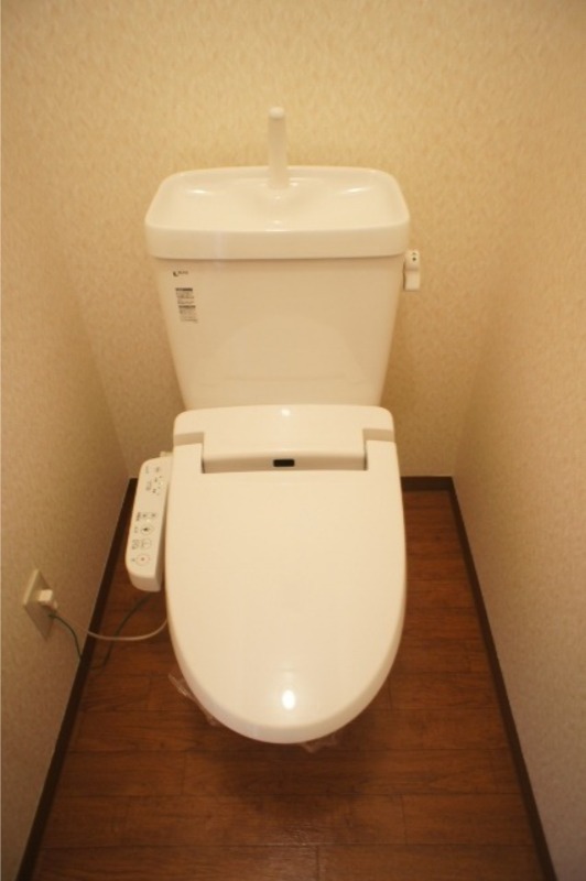 トイレ　図面と現状に相違がある場合には現状を優先