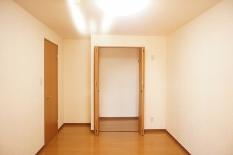 収納　図面と現状に相違がある場合には現状を優先