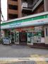 コンビニ　ファミリーマート（コンビニ）まで214m
