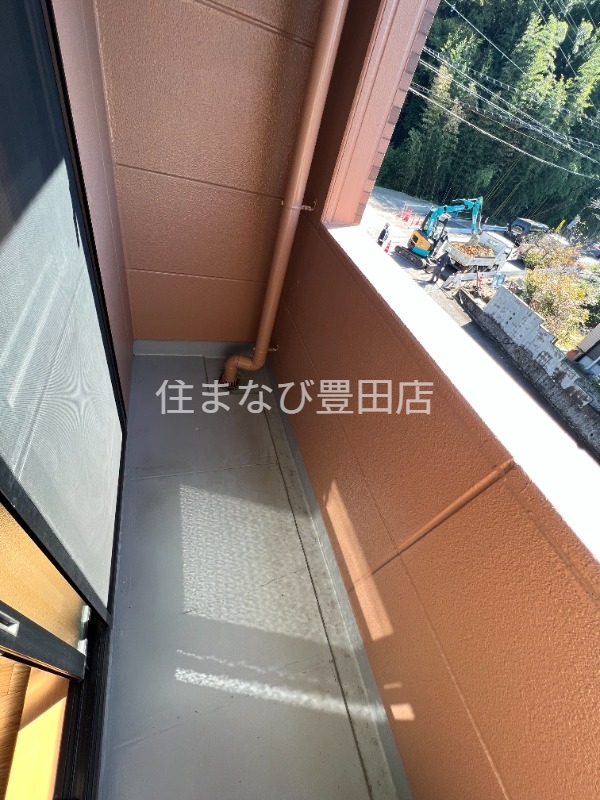 バルコニー　同型別部屋写真