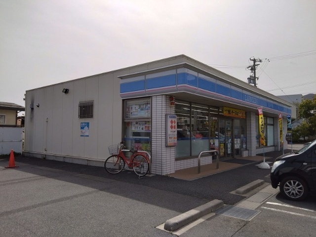 コンビニ　ローソン長野ＳＢＣ通店（コンビニ）まで608m