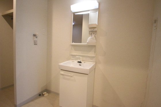 洗面設備　※別部屋の写真です