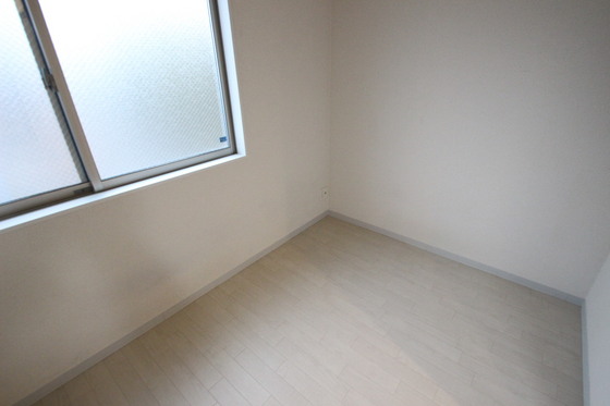 居室・リビング　※別部屋の写真です