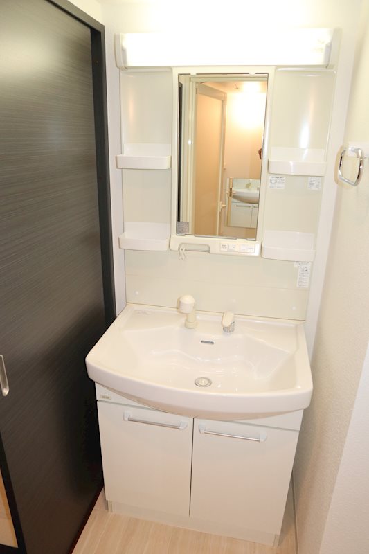 洗面設備　洗髪洗面化粧台