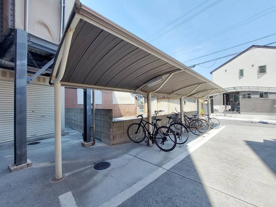 駐車場　駐輪場