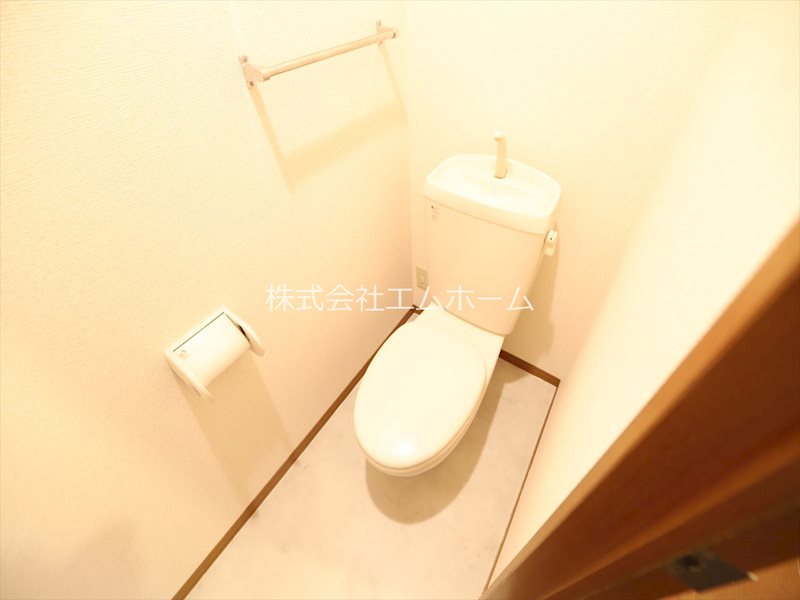 トイレ　洋式トイレ（温水洗浄便座設置可）