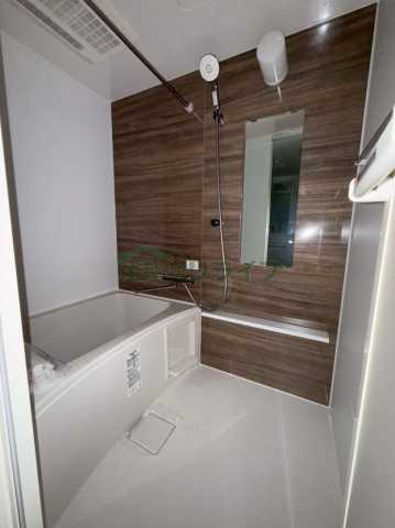 バス・シャワールーム　別階層の参考写真になります。