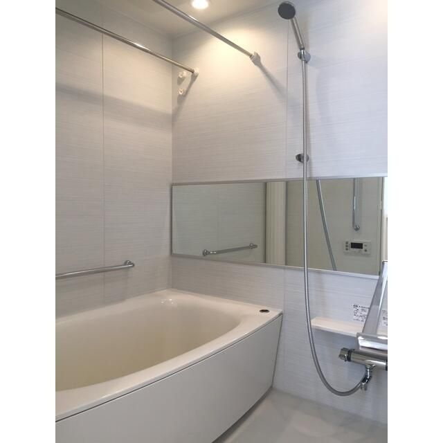 バス・シャワールーム　日々の疲れを癒すお風呂付です