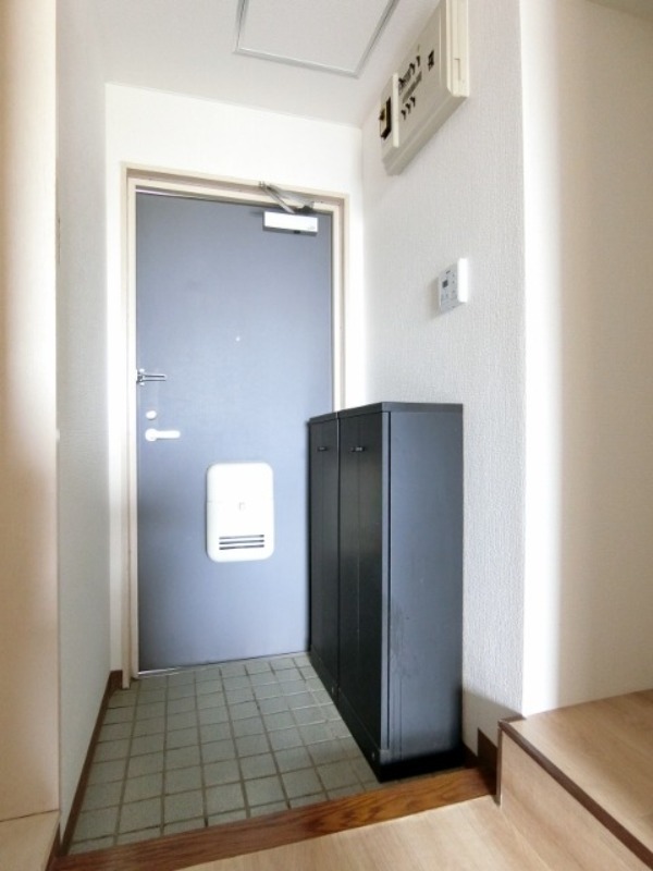 玄関　図面と現状に相違がある場合には現状を優先