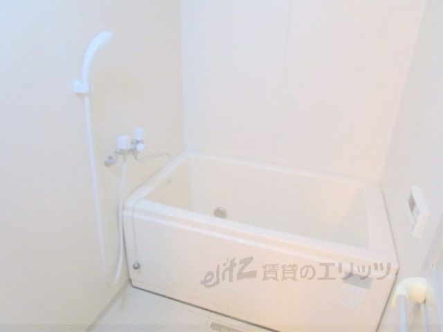 バス・シャワールーム　風呂