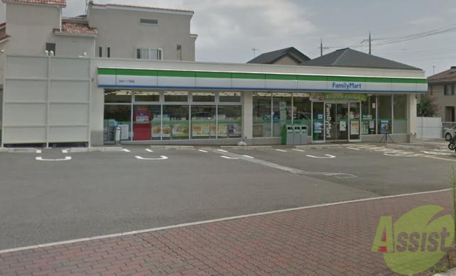 コンビニ　ファミリーマート 白水一丁目店（コンビニ）まで750m