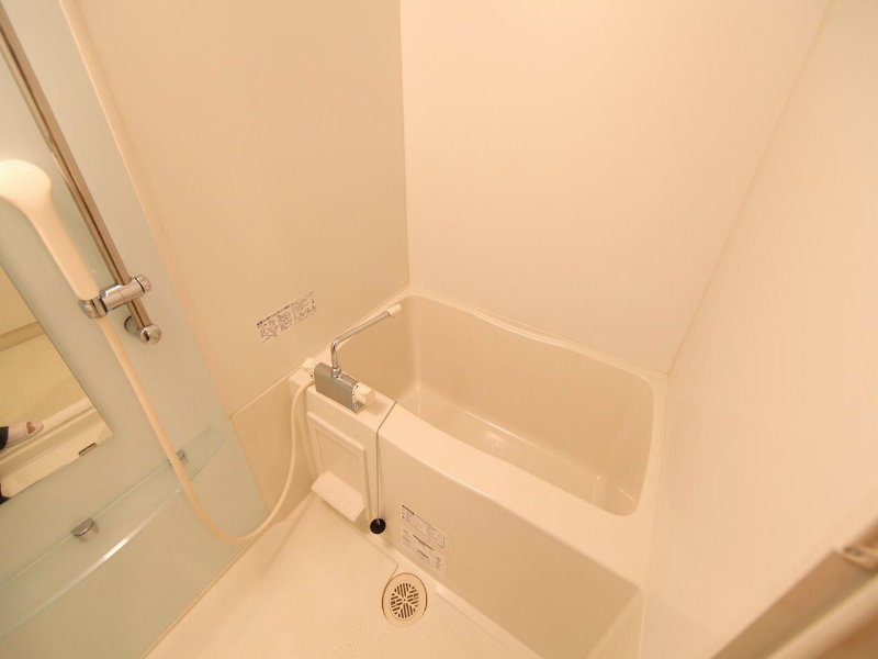 バス・シャワールーム　バスルーム　浴室暖房乾燥機付き