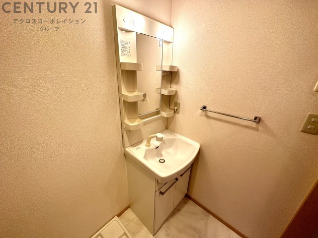 洗面設備　洗髪洗面化粧台付き♪