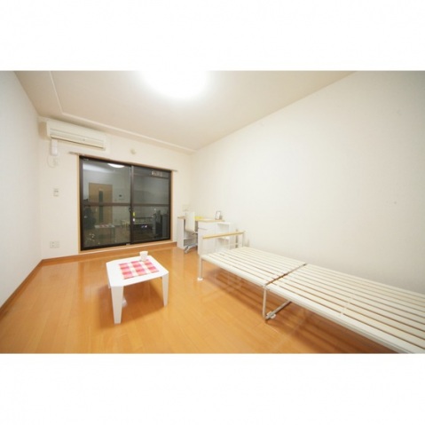 居室・リビング　居室