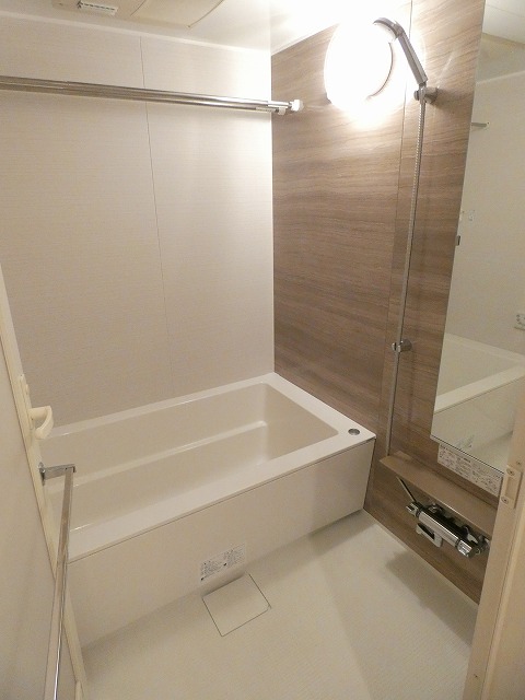 バス・シャワールーム　バス※別部屋参考写真