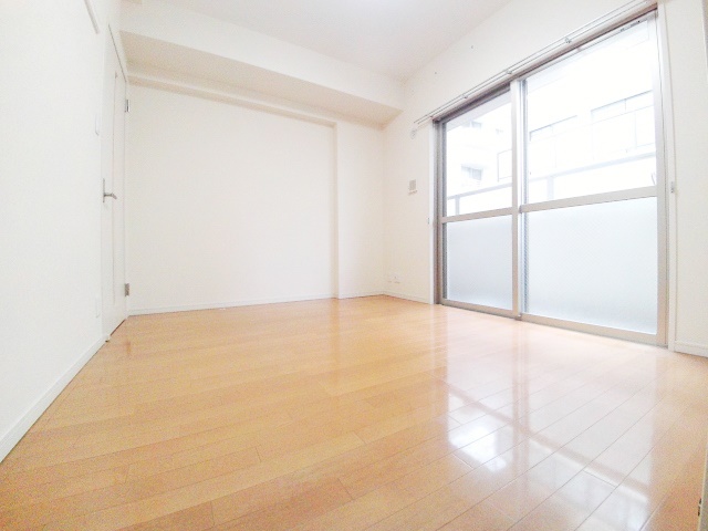 その他部屋・スペース　洋室6帖