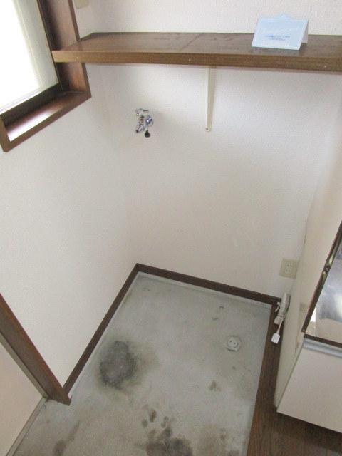 その他　洗濯機置き場