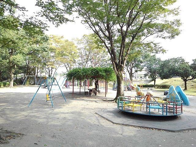公園　栄楽公園（公園）まで750m
