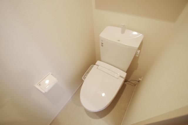 トイレ　★　清潔感のあるお手洗い　★