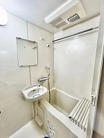 バス・シャワールーム　バス