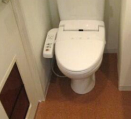 トイレ　別部屋　参考