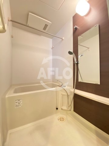 バス・シャワールーム　エスリード大阪天満宮　浴室