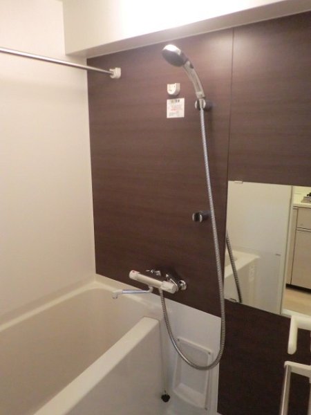 バス・シャワールーム　風呂