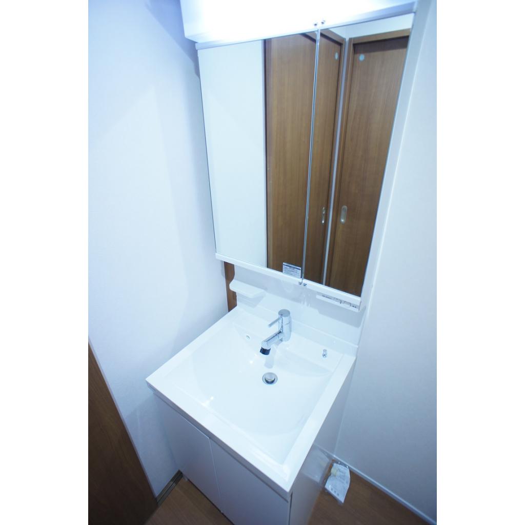 その他設備　朝の身支度に便利なシャンプードレッサーです。