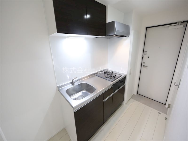 キッチン　システムキッチン（ガス2口）冷蔵庫・レンジ等ご用意できます