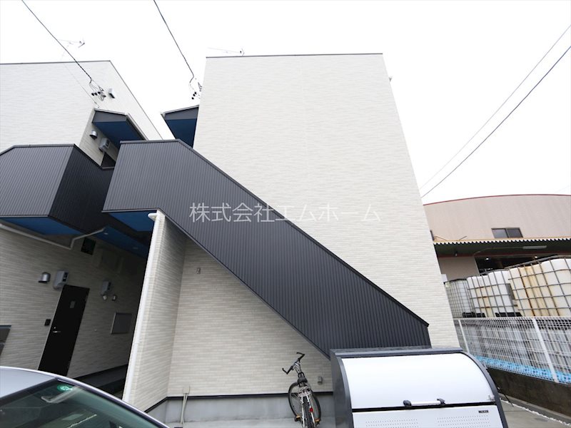 建物外観　外観　デザイナーズ　光インターネット無料