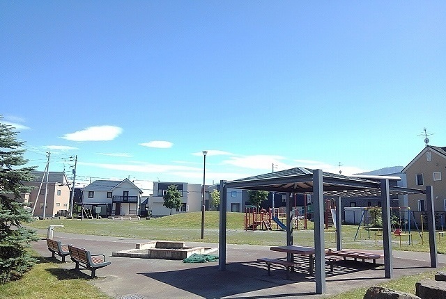 公園　公園（公園）まで500m