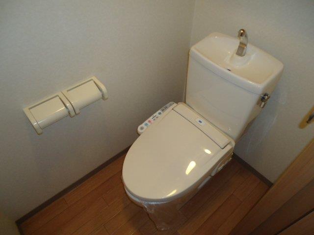 トイレ　シャワー付トイレ（イメージ）