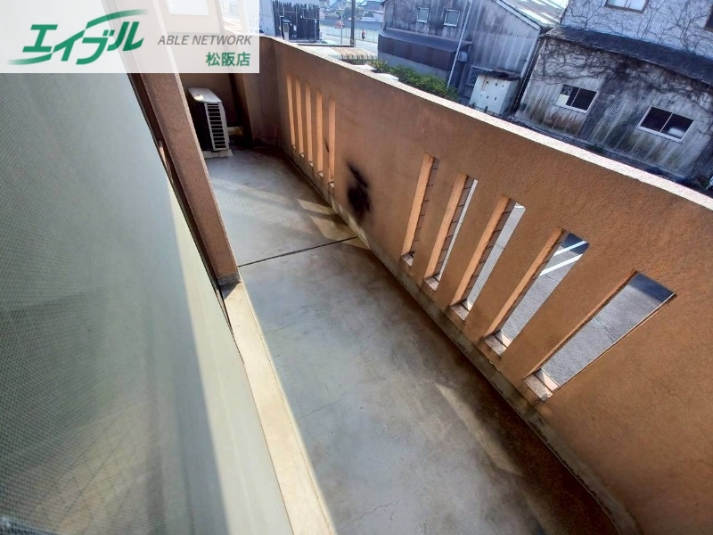 バルコニー　同物件別室の写真です