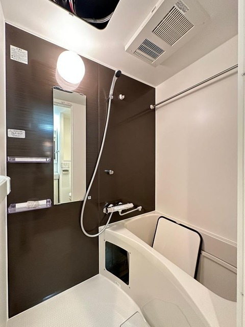 バス・シャワールーム