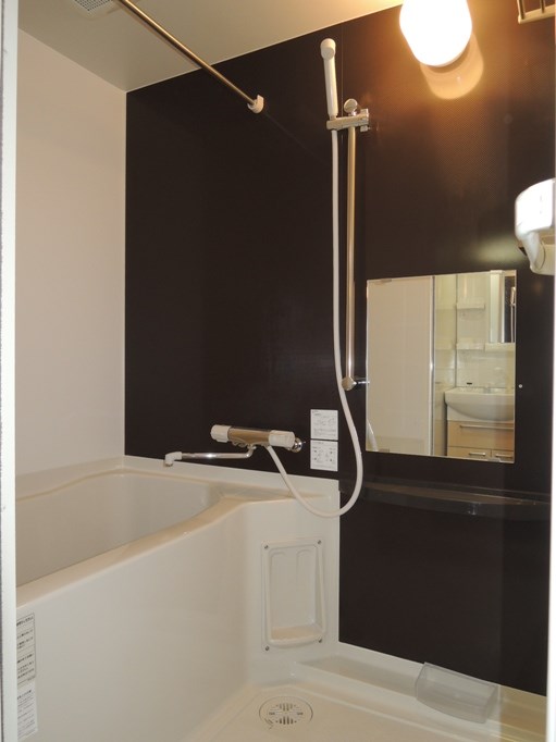 バス・シャワールーム　※別号室の参考写真になります。