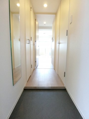 玄関　詳細は、RISUMO江坂本店→06-6155-7137まで♪