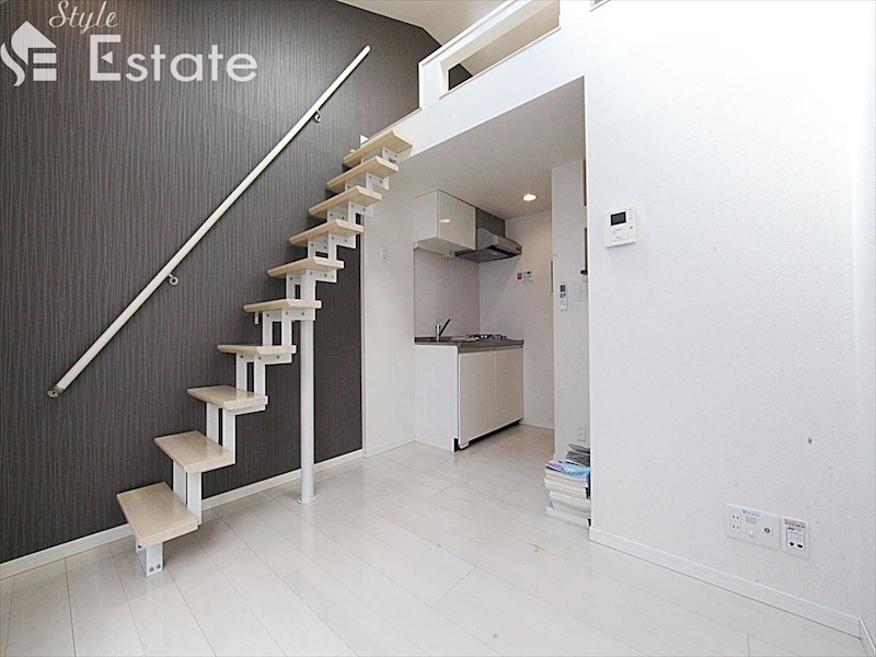 居室・リビング　内装